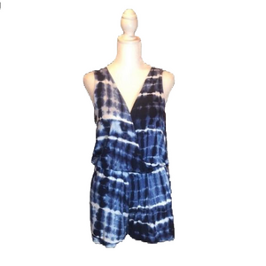 JESSICA SIMPSON NWT! blue & white tie-Dye romper! “High tide” size M